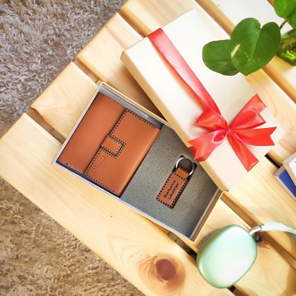 ست هدیه چرم طبیعی کیف جاسوئیچی